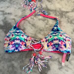 Victoria's Secret Pink and Blue Reversible Bikini Top Size M BNWT TOP ONLY.